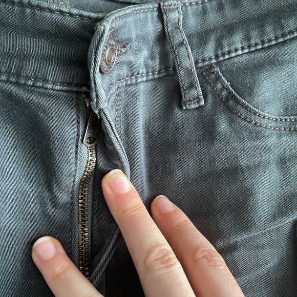 A&F skinny grey jeans 25/0 regular - Picture 4 of 6